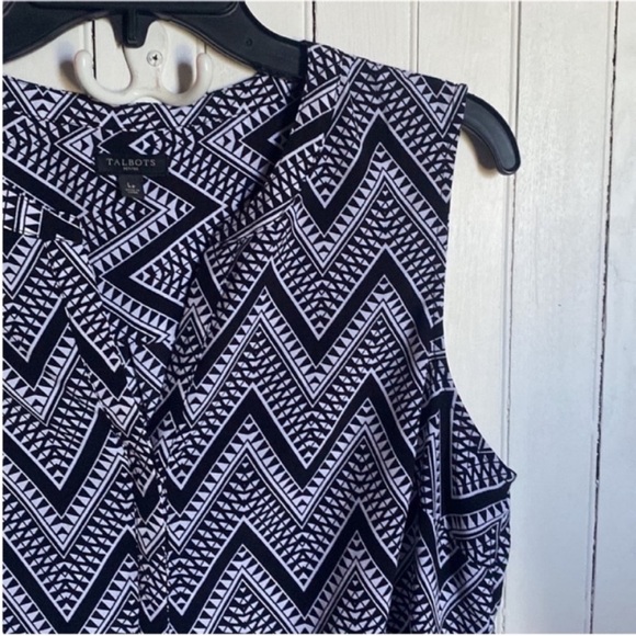 Talbots Sleeveless Blouse Blue White Size LP - Picture 2 of 7